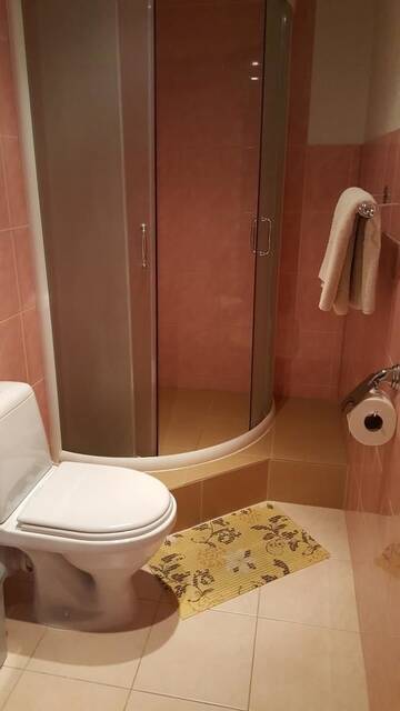 Фото номера Трехместный номер Отель Hotel Gulbene г. Гулбене 5